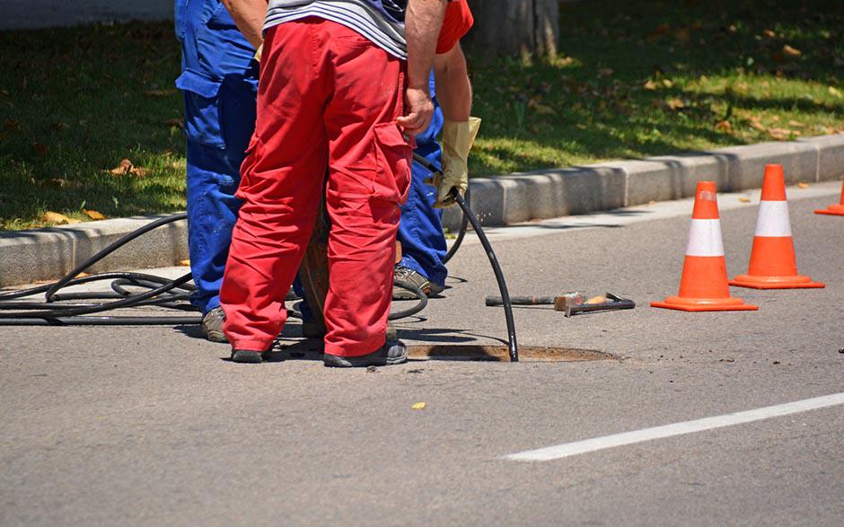 comment déboucher des wc Livry-Gargan
