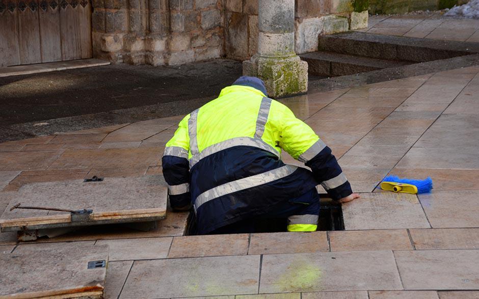 comment déboucher une douche Les Lilas